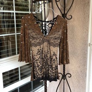 Beautiful women’s top
